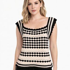 NWT DR2 Crochet Cropped Tie Back Top Boho Knit Tank Black White Geometric M